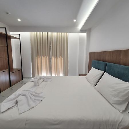 Prestige Hotel Ksamil Buitenkant foto