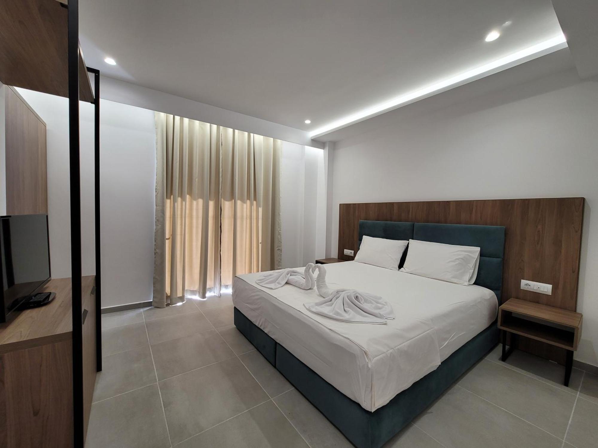 Prestige Hotel Ksamil Buitenkant foto