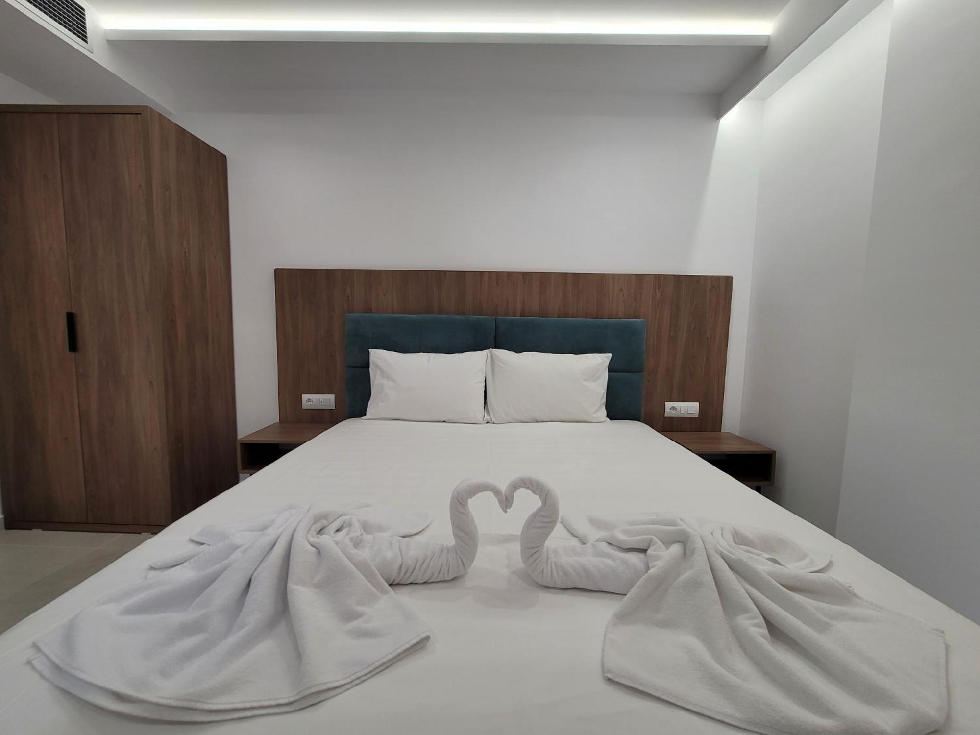 Prestige Hotel Ksamil Buitenkant foto