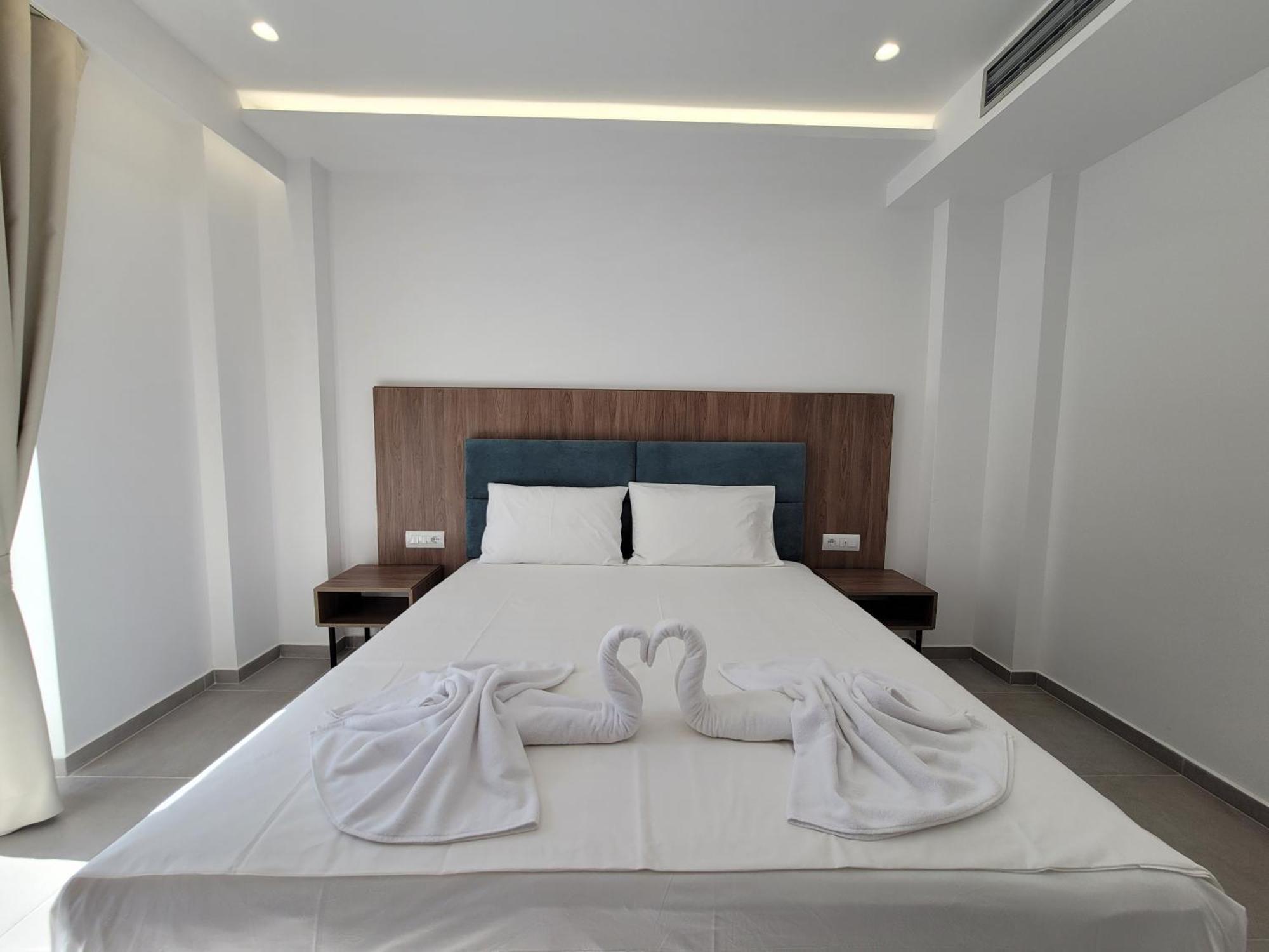 Prestige Hotel Ksamil Buitenkant foto